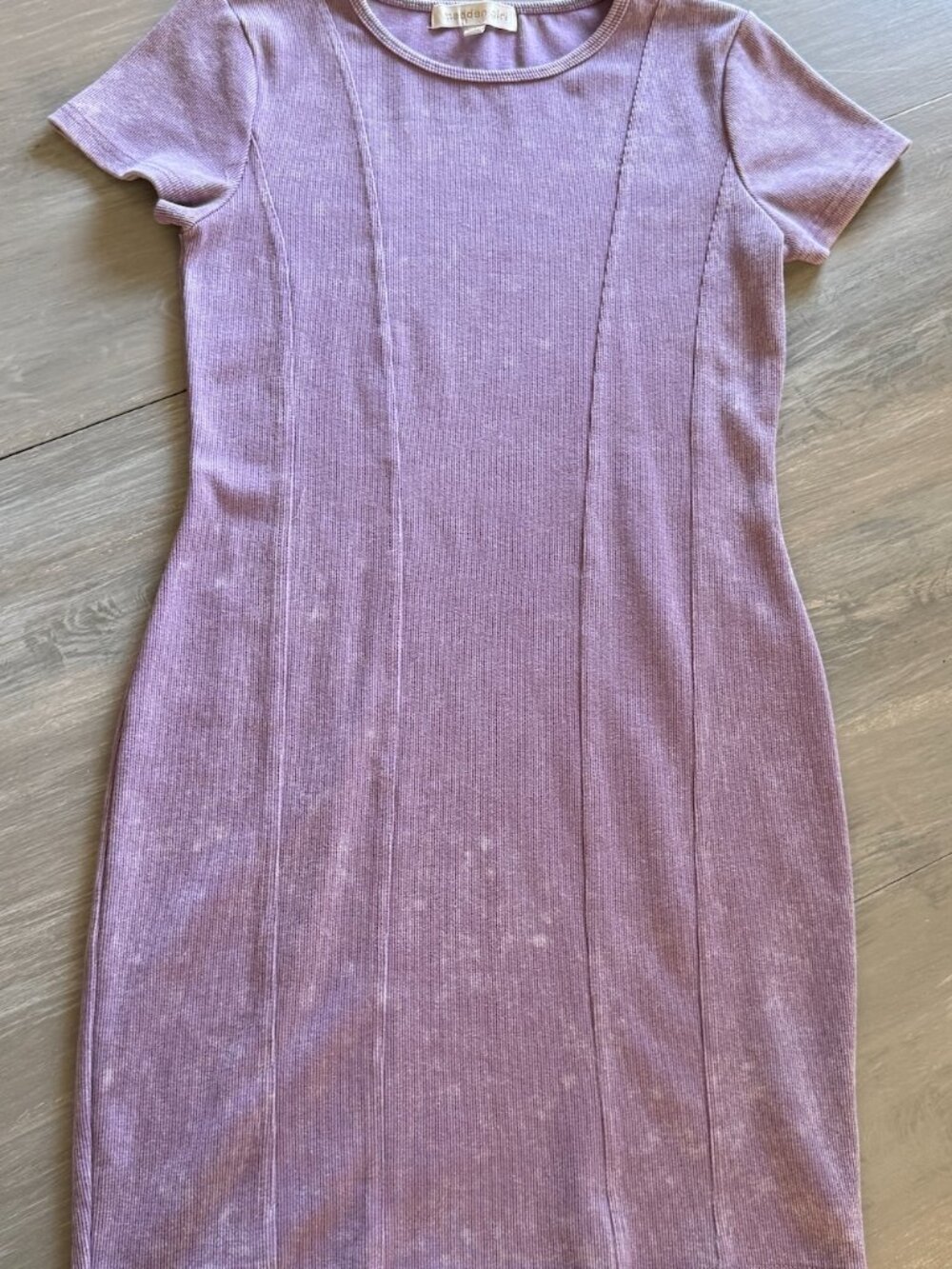 Madden Girl Lavender T-shirt style dress Size L